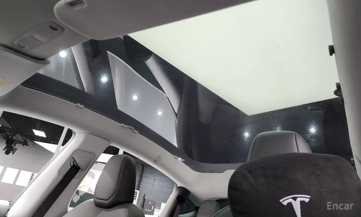 Фото 19 - Tesla Model Y