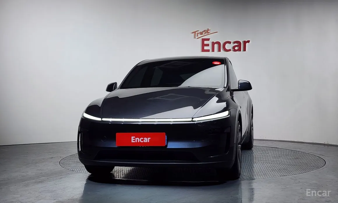 Фото 3 - Tesla Model Y