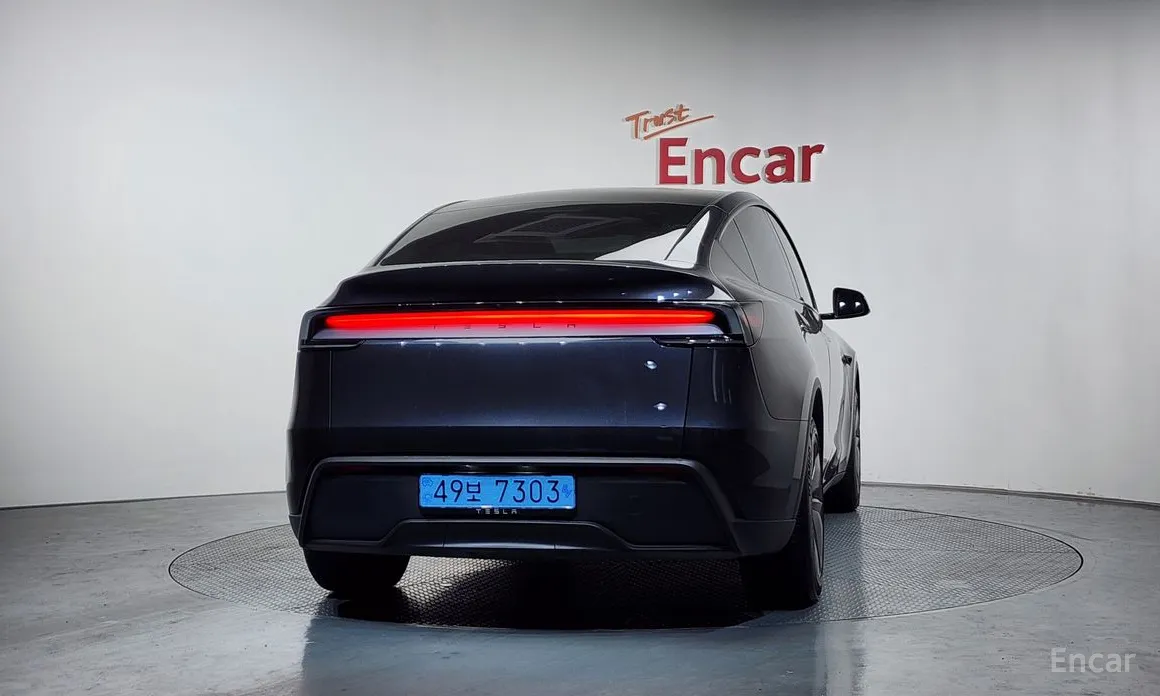 Фото 4 - Tesla Model Y