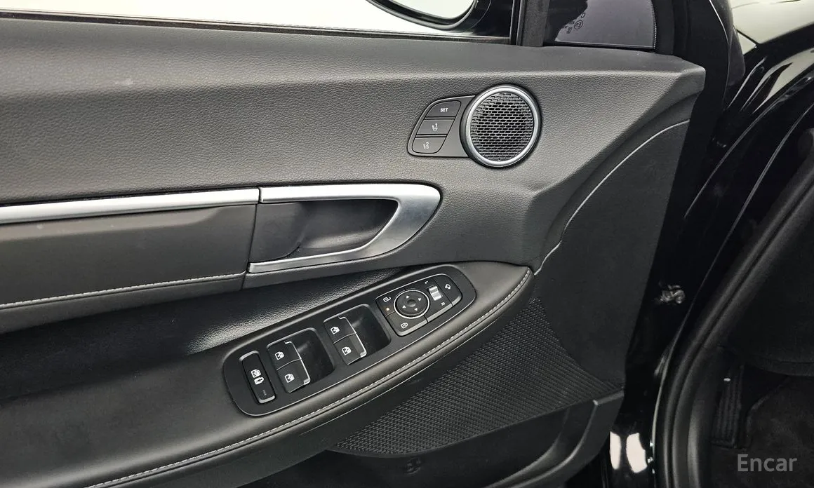 Фото 17 - Hyundai Sonata