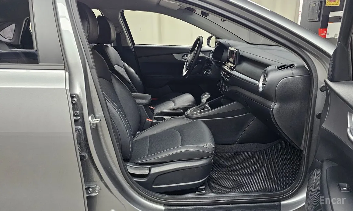 Фото 11 - Kia K3