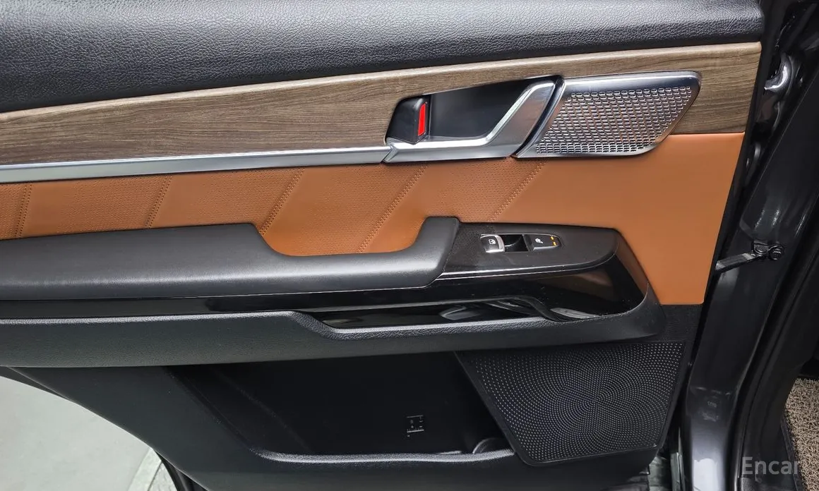 Фото 19 - Kia Mohave