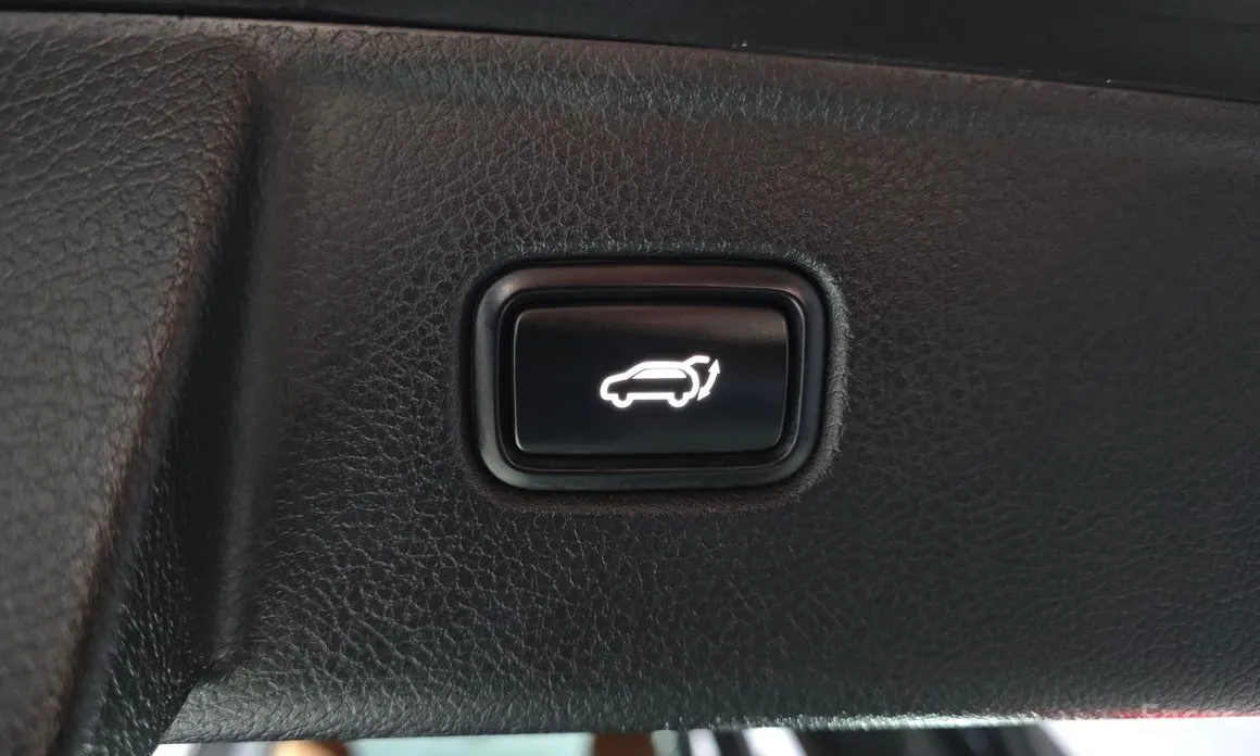 Фото 20 - Kia Mohave