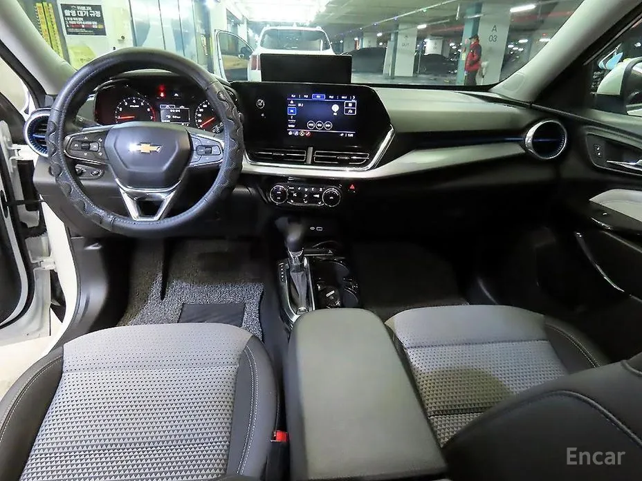 Фото 10 - Chevrolet Trax