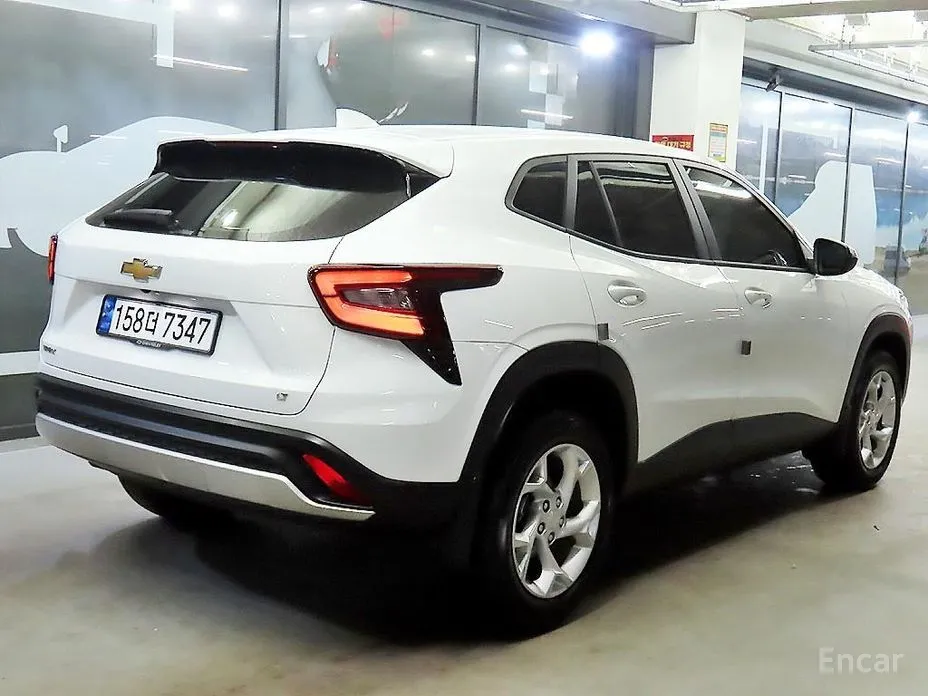 Фото 2 - Chevrolet Trax