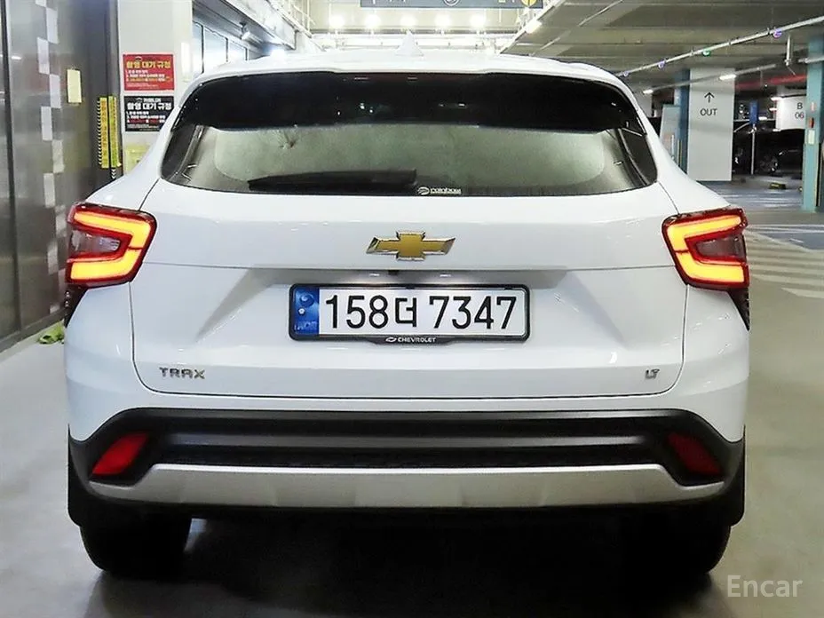 Фото 4 - Chevrolet Trax