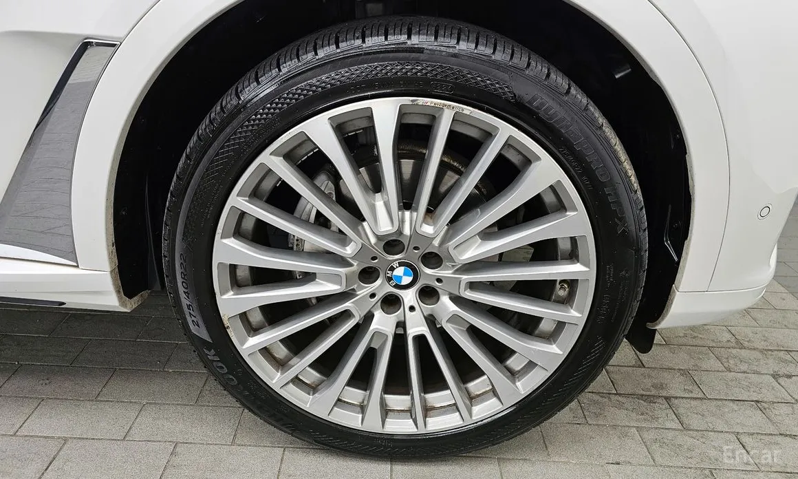 Фото 5 - BMW X7