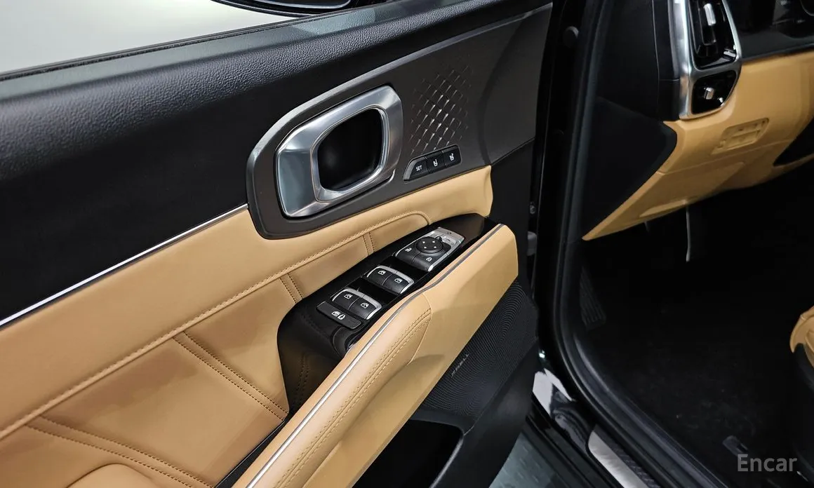 Фото 18 - Kia Sorento