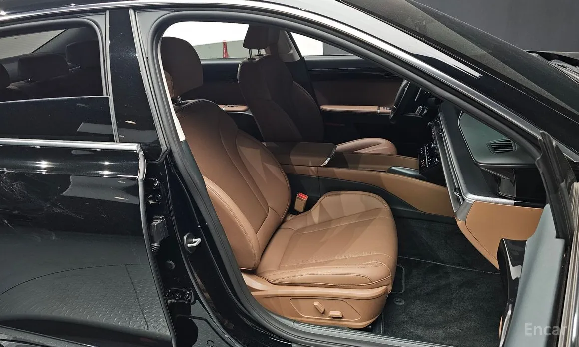 Фото 10 - Hyundai Grandeur