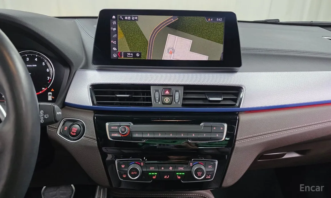 Фото 14 - BMW X2 (F39)