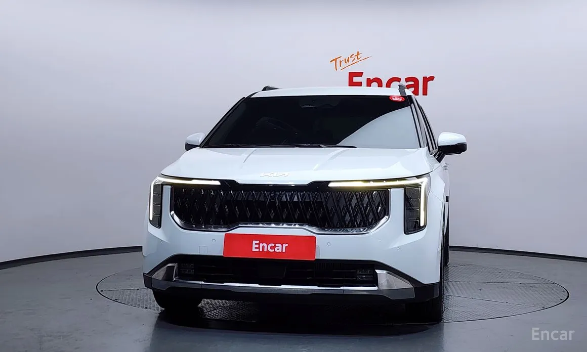 Фото 3 - Kia Carnival