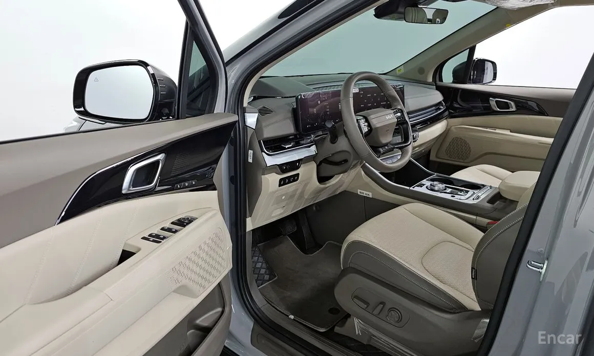 Фото 11 - Kia Carnival