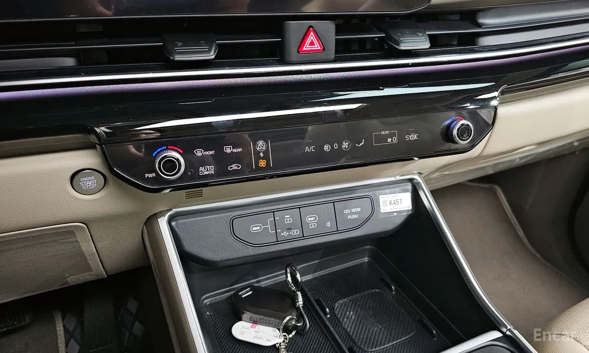 Фото 16 - Kia Carnival