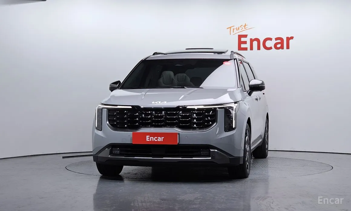 Фото 3 - Kia Carnival