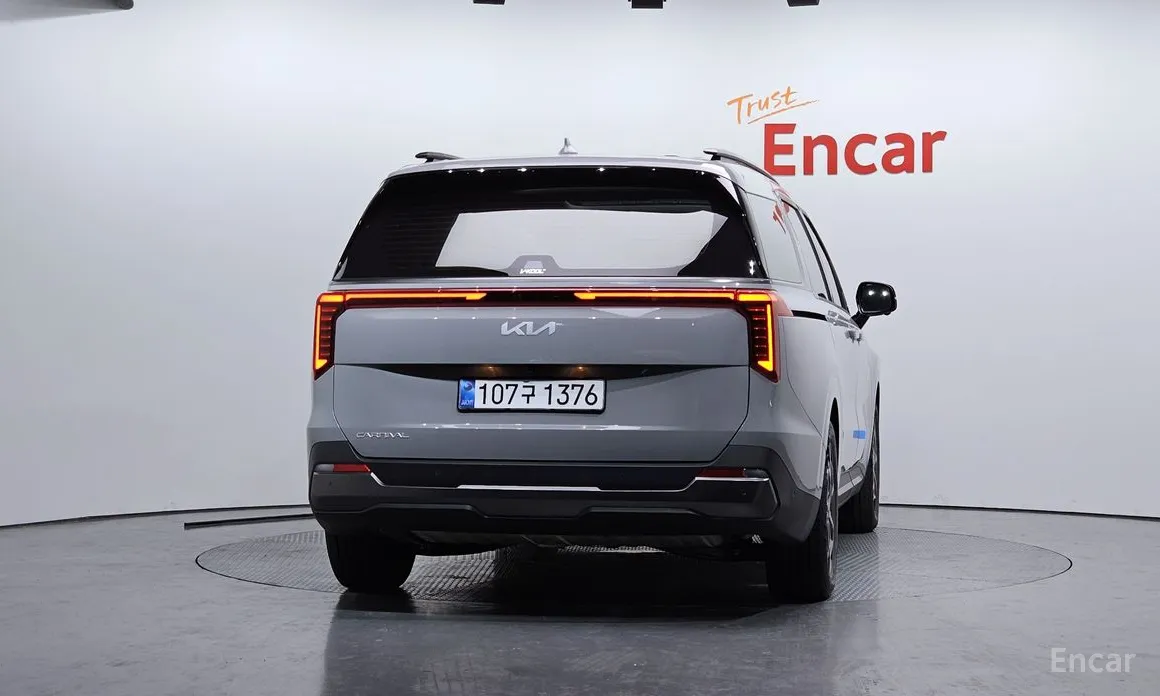 Фото 4 - Kia Carnival