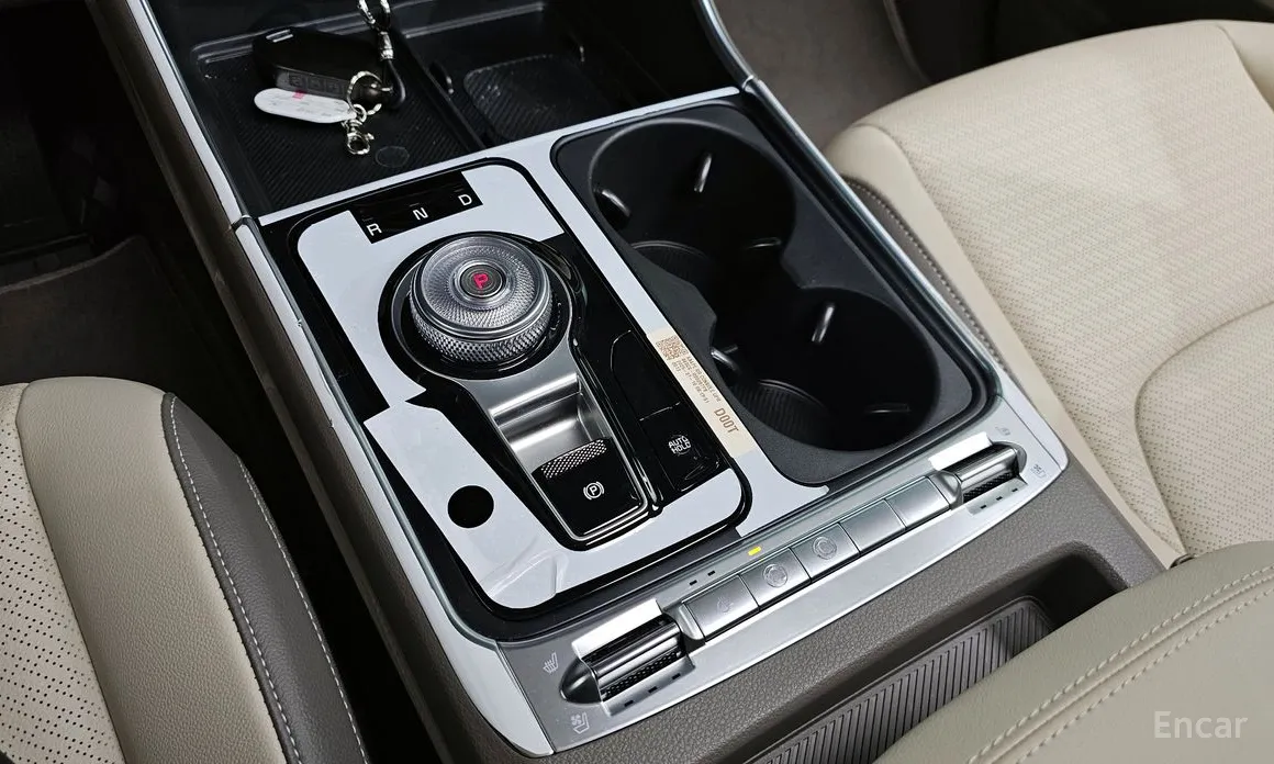 Фото 9 - Kia Carnival