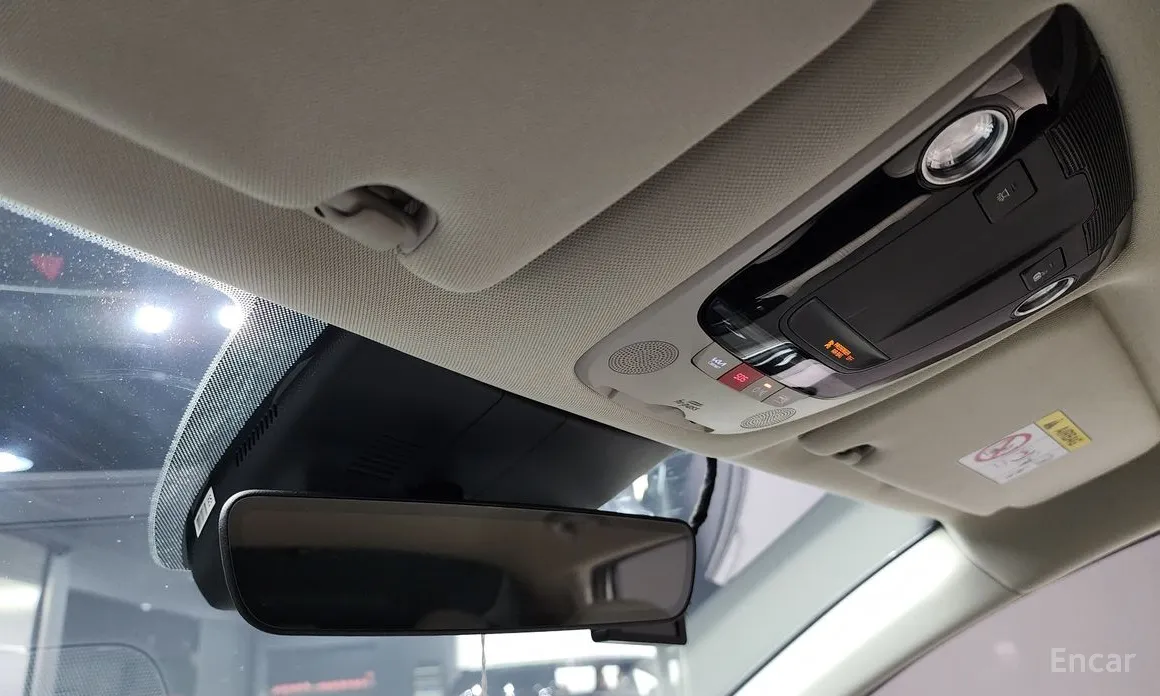 Фото 17 - Kia K5