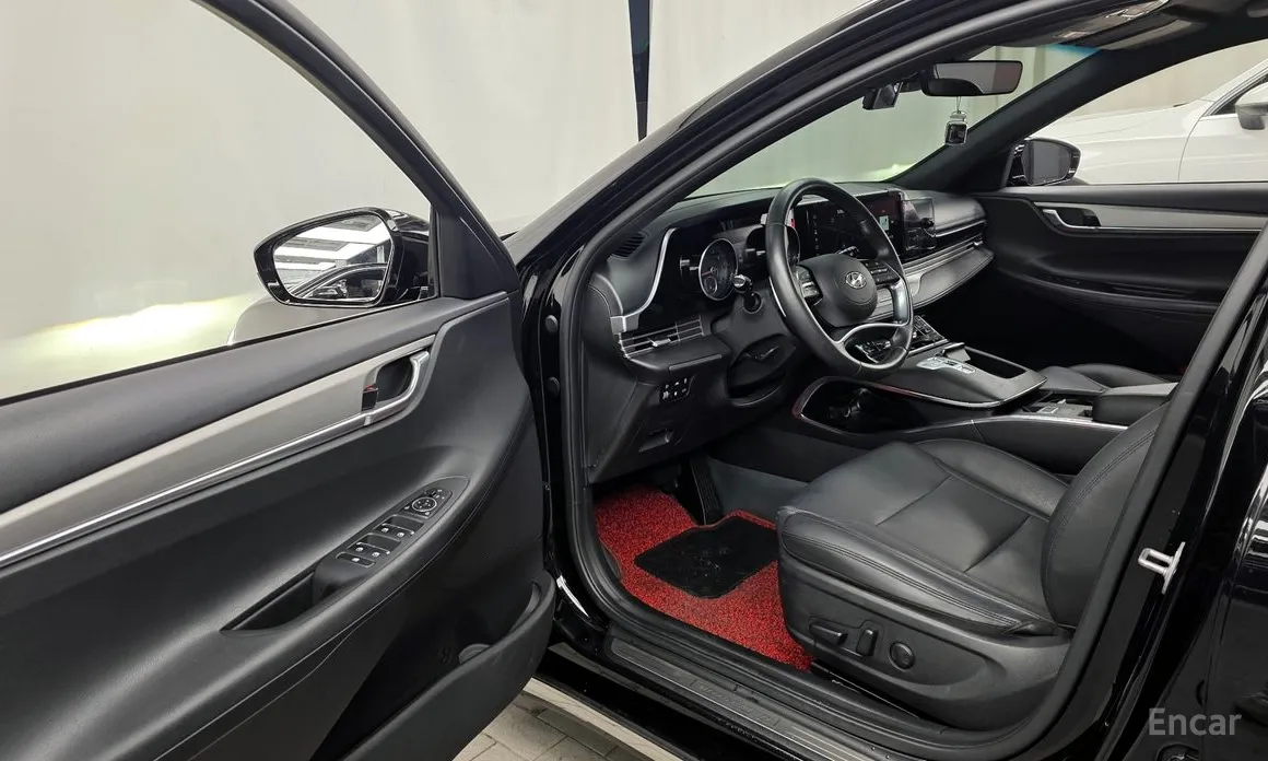 Фото 10 - Hyundai Grandeur