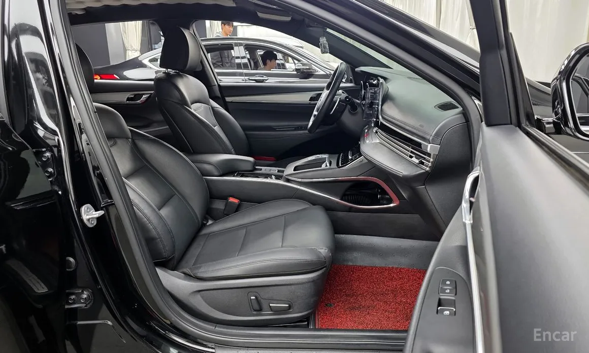 Фото 11 - Hyundai Grandeur