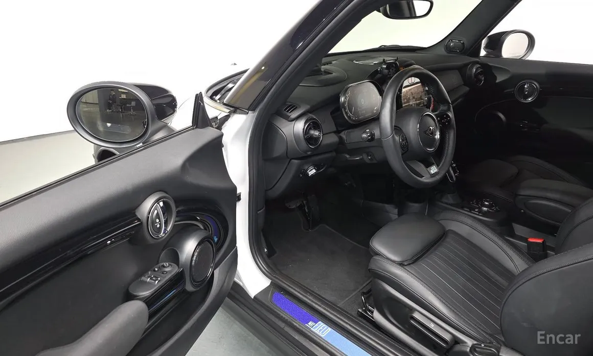 Фото 12 - Mini Cooper