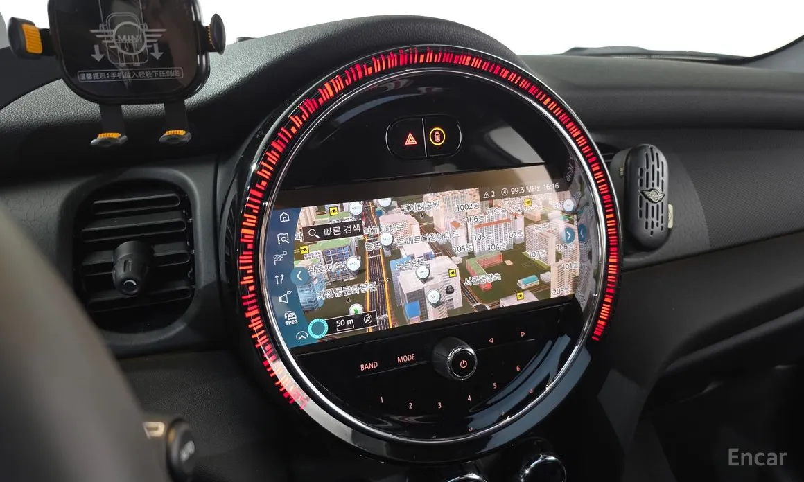 Фото 15 - Mini Cooper