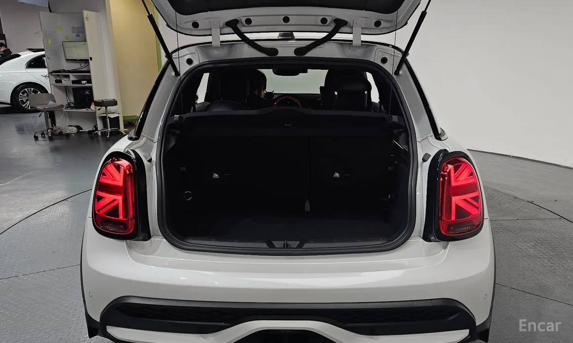 Фото 20 - Mini Cooper