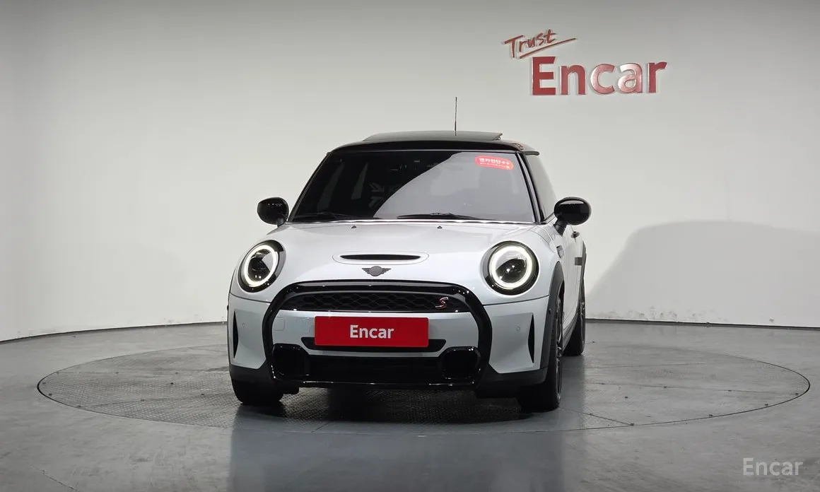 Фото 3 - Mini Cooper