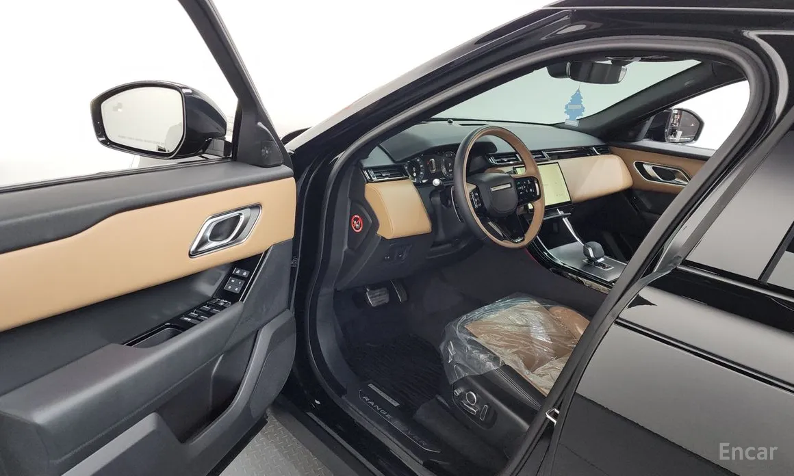 Фото 10 - Land Rover Range Rover Velar