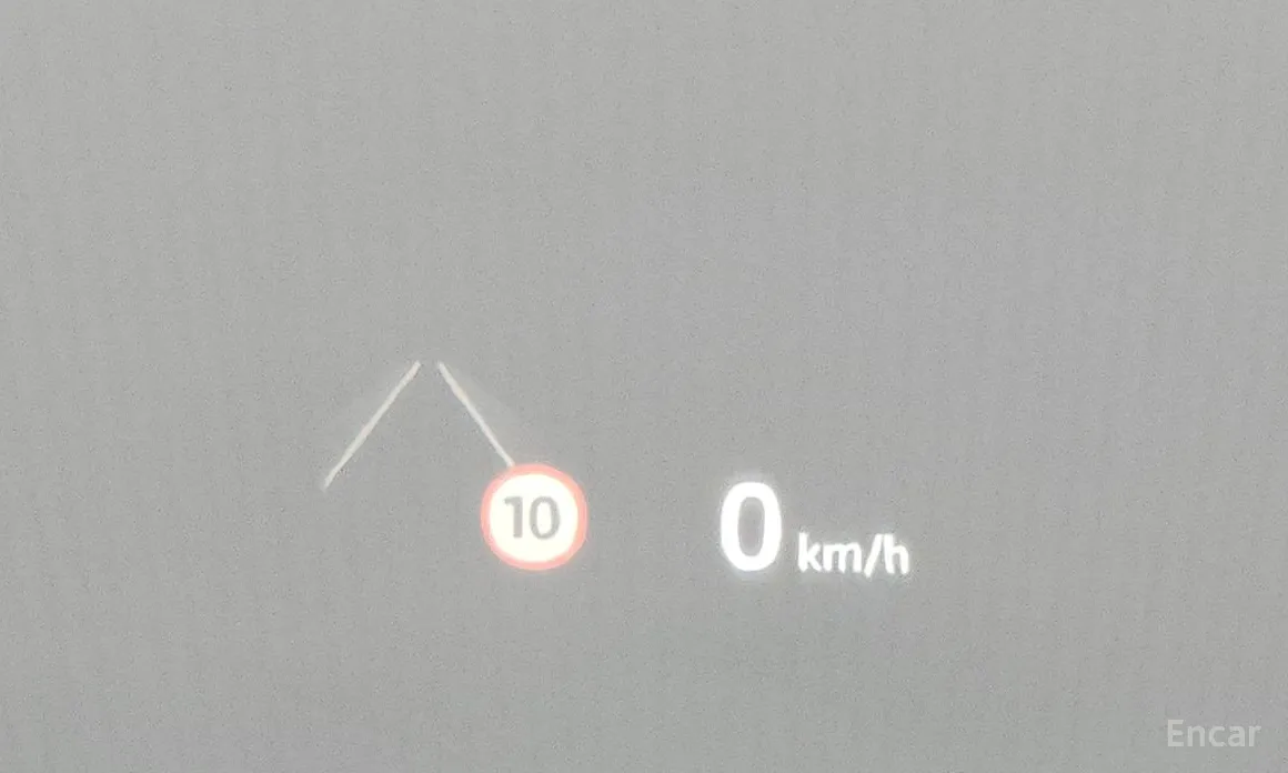 Фото 17 - Land Rover Range Rover Velar