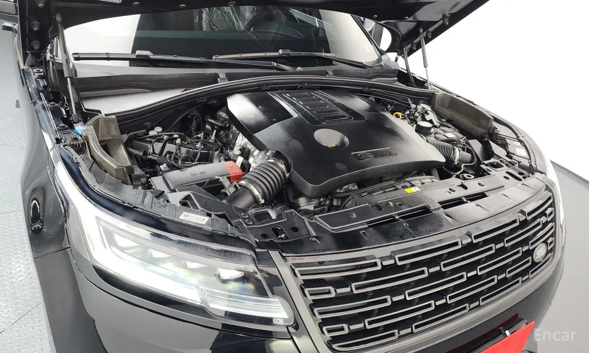 Фото 6 - Land Rover Range Rover Velar