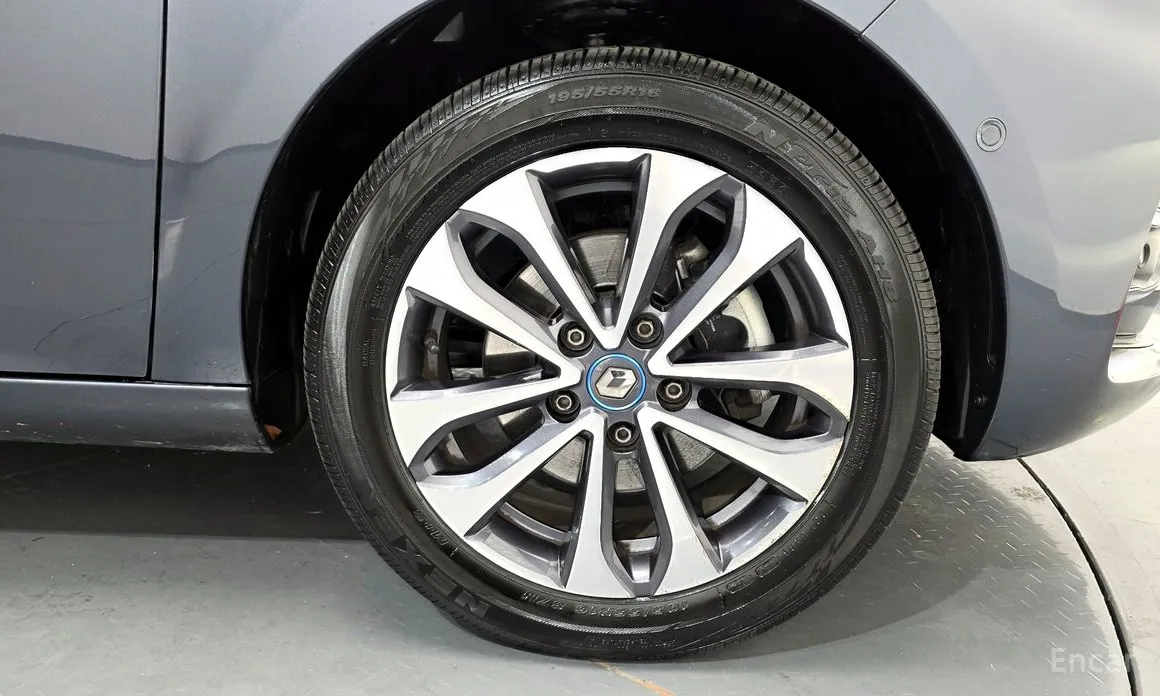 Фото 5 - Renault Zoe