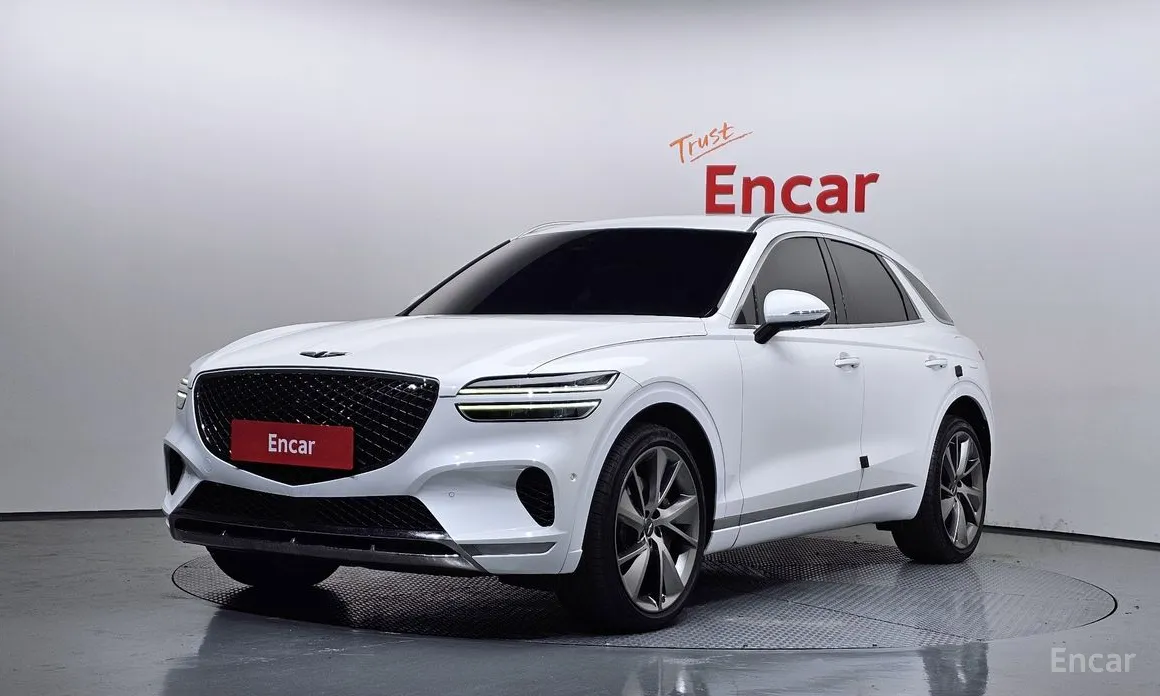 Фото 1 - Genesis GV70