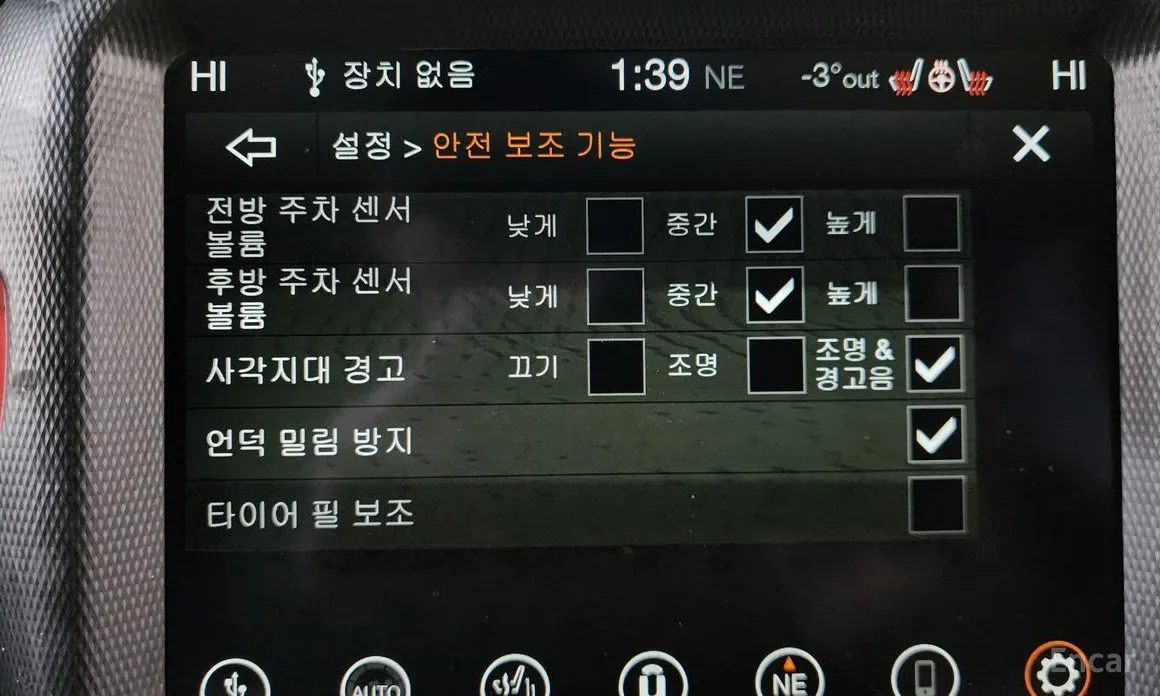 Фото 17 - Jeep Wrangler