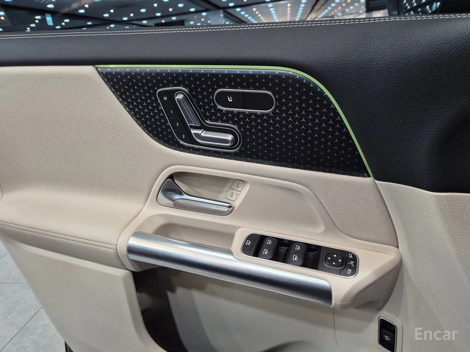 Фото 14 - Mercedes-Benz EQA