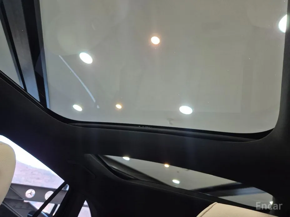 Фото 18 - Mercedes-Benz EQA