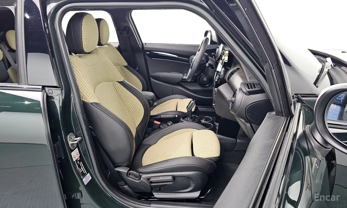 Mini Cooper 2001 5Door Resolute Edition