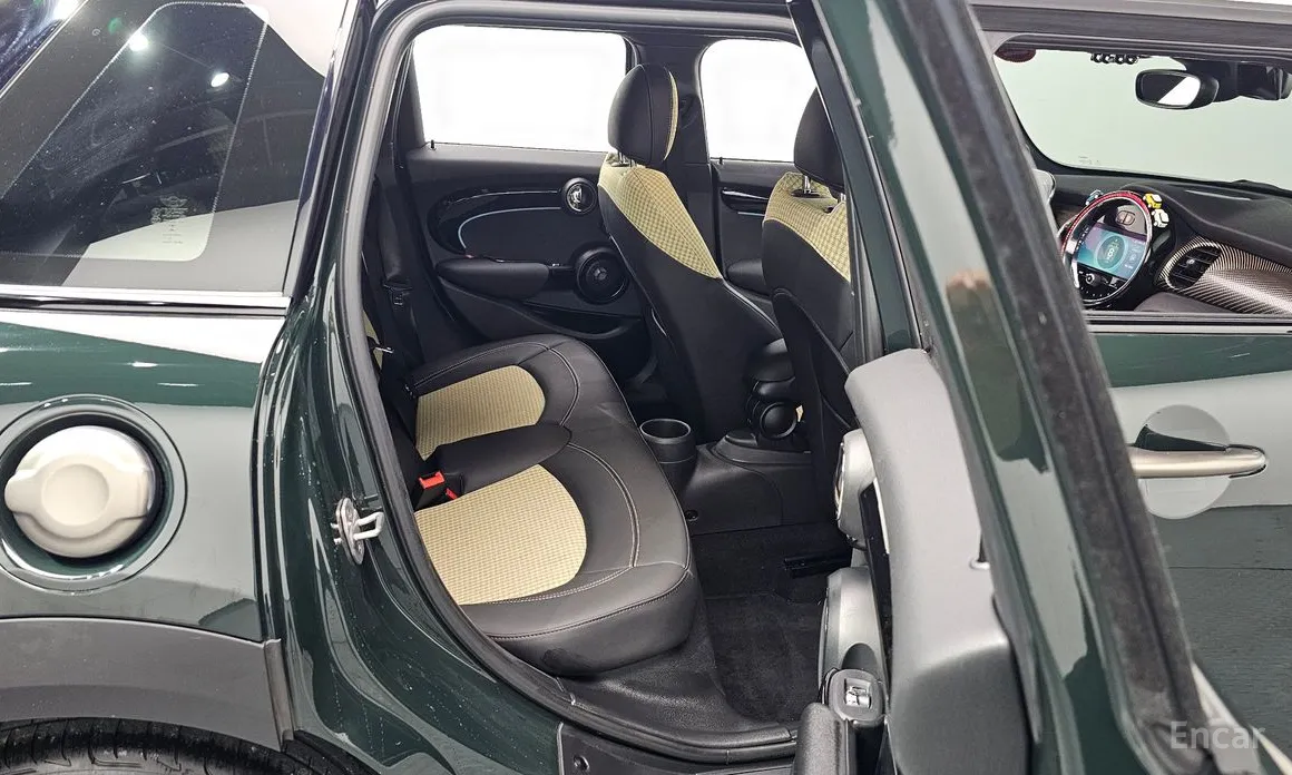 Mini Cooper 2001 5Door Resolute Edition