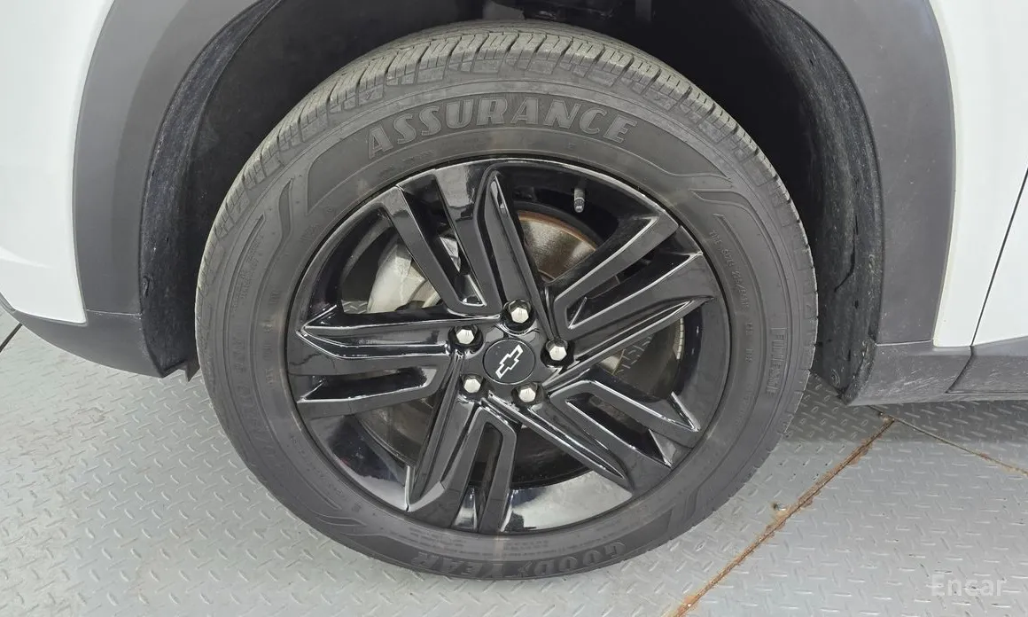 Фото 5 - Chevrolet Trax