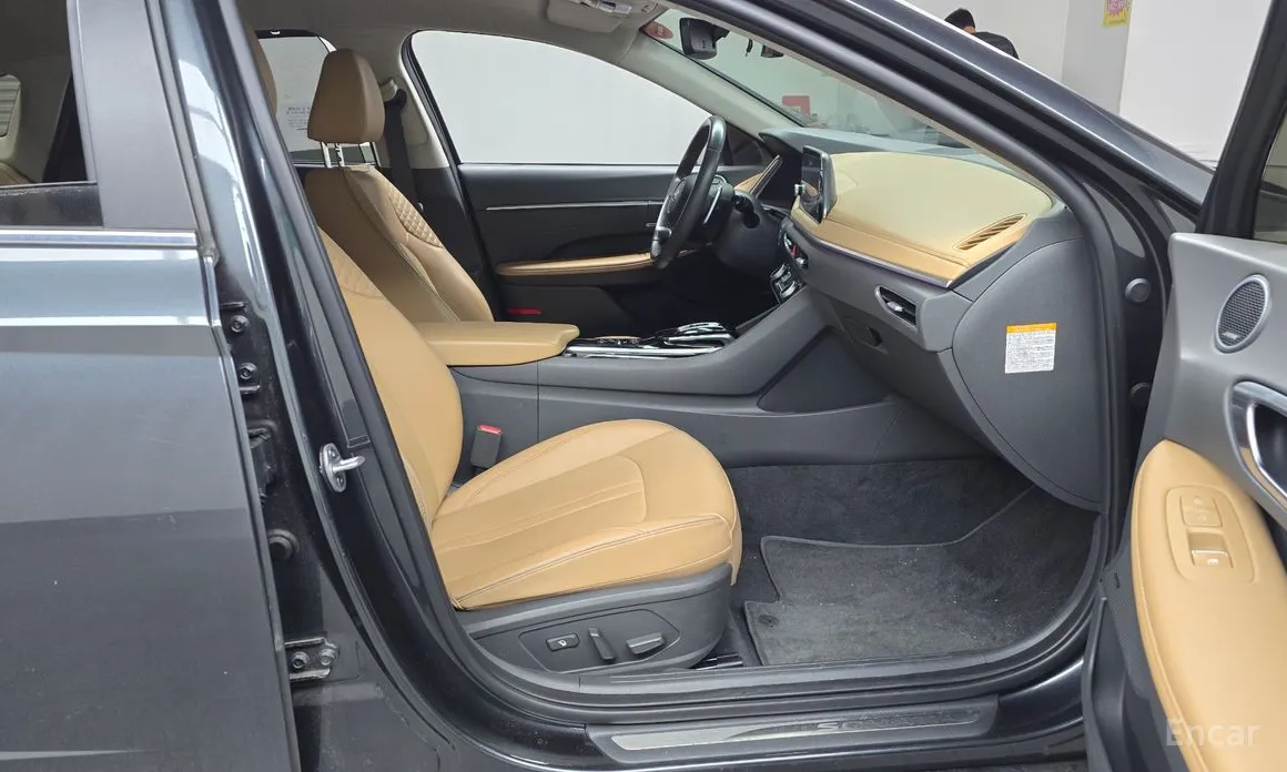 Фото 11 - Hyundai Sonata