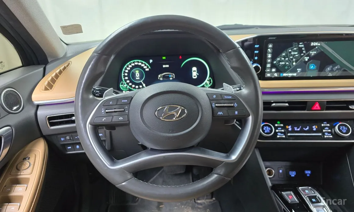 Фото 13 - Hyundai Sonata