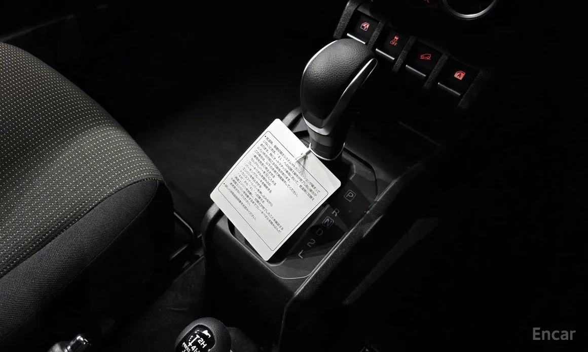 Фото 9 - Suzuki Jimny