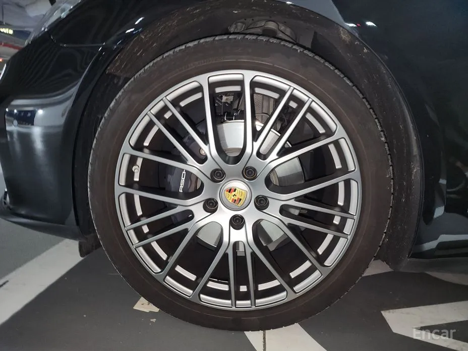 Фото 5 - Porsche Panamera