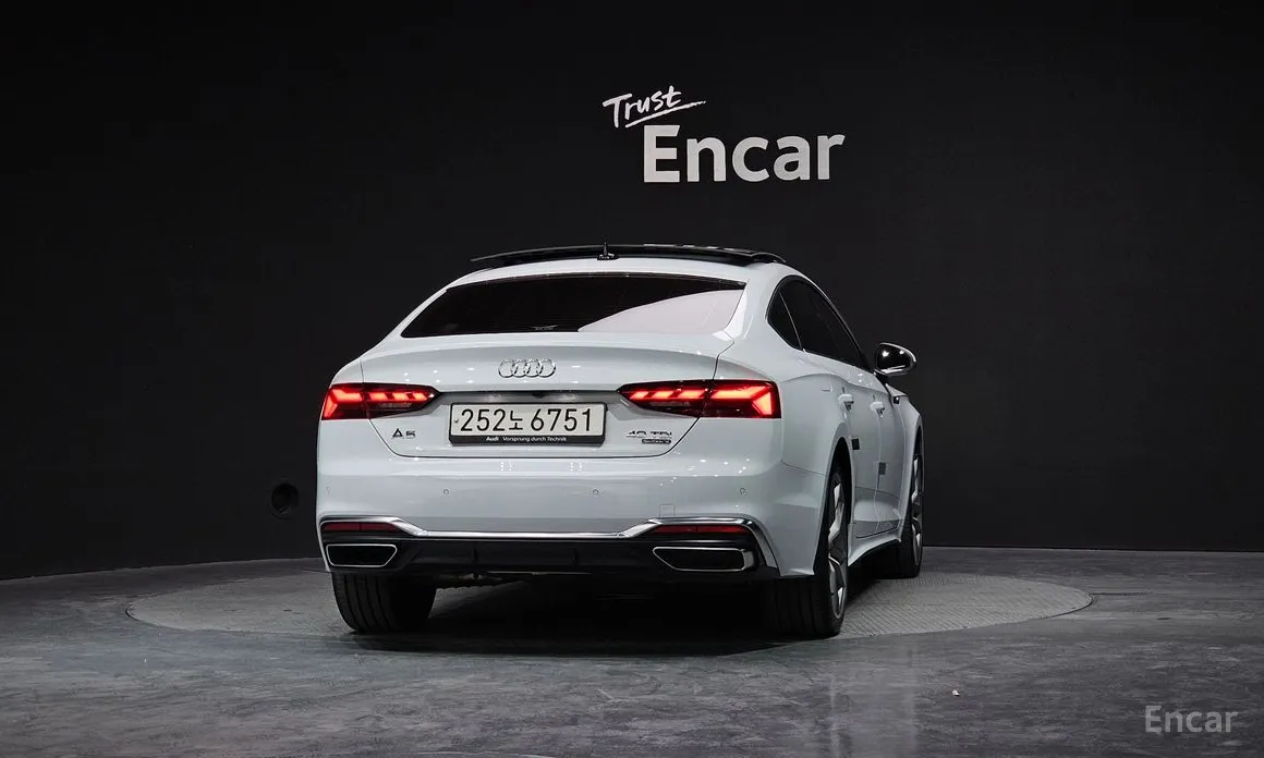 Фото 4 - Audi A5