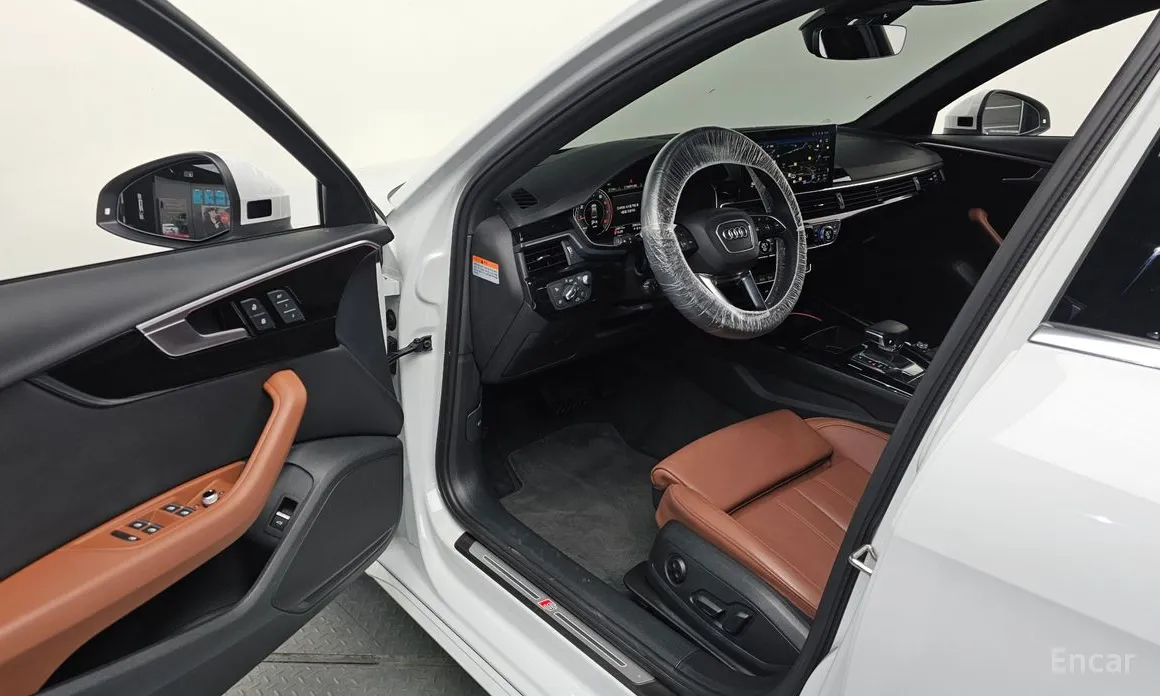 Фото 10 - Audi A4