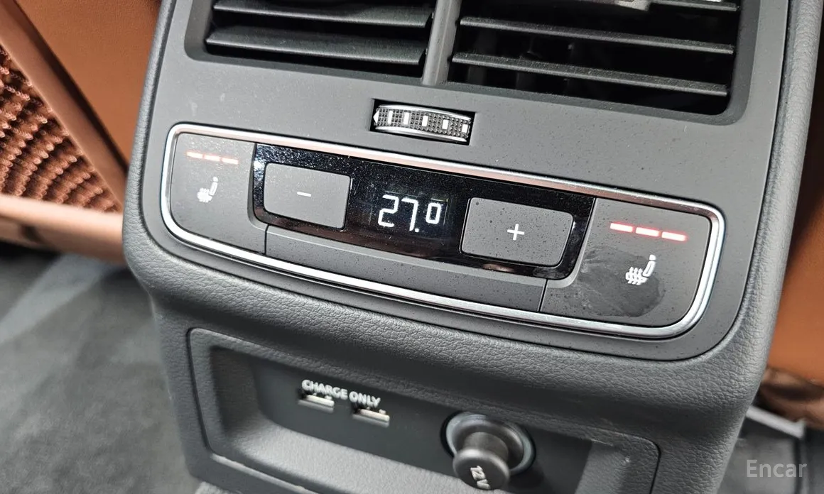 Фото 18 - Audi A4