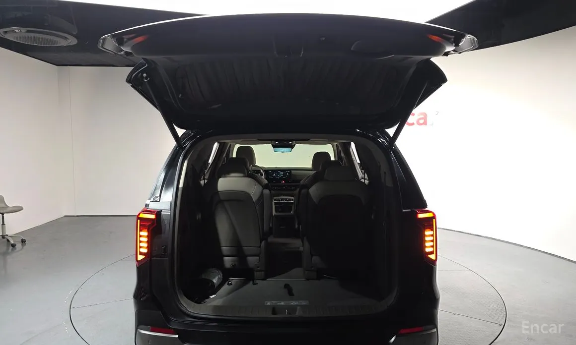 Фото 20 - Kia Carnival