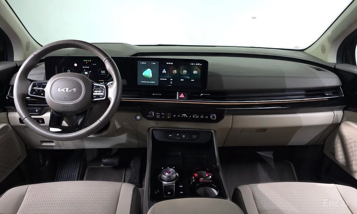 Фото 7 - Kia Carnival