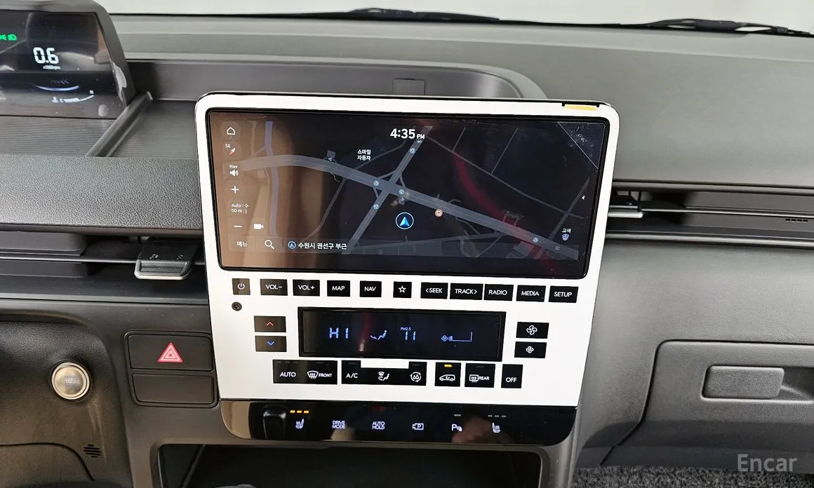 Фото 14 - Hyundai Staria