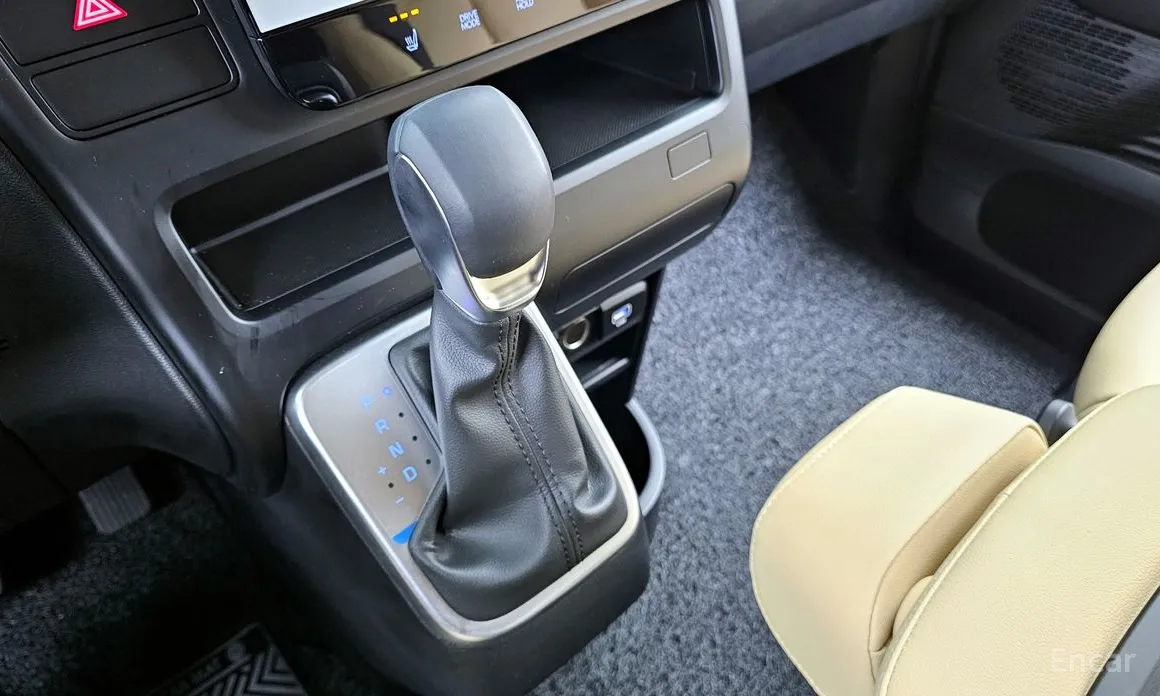 Фото 9 - Hyundai Staria