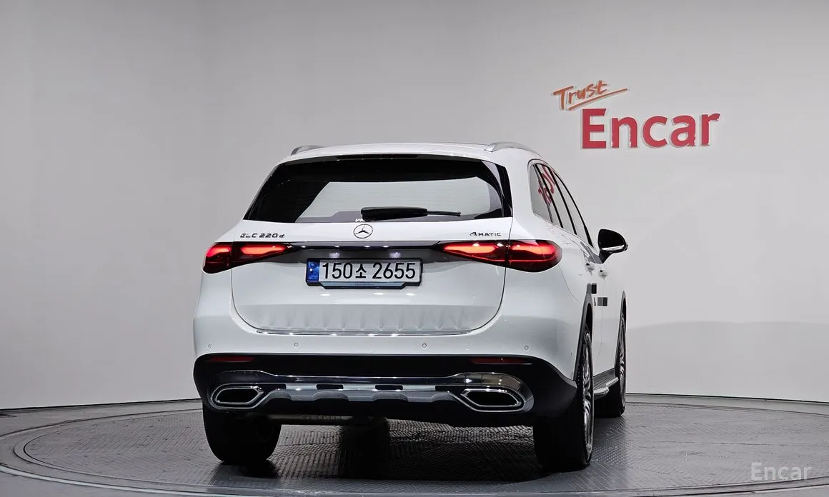 Фото 4 - Mercedes-Benz GLC-Class